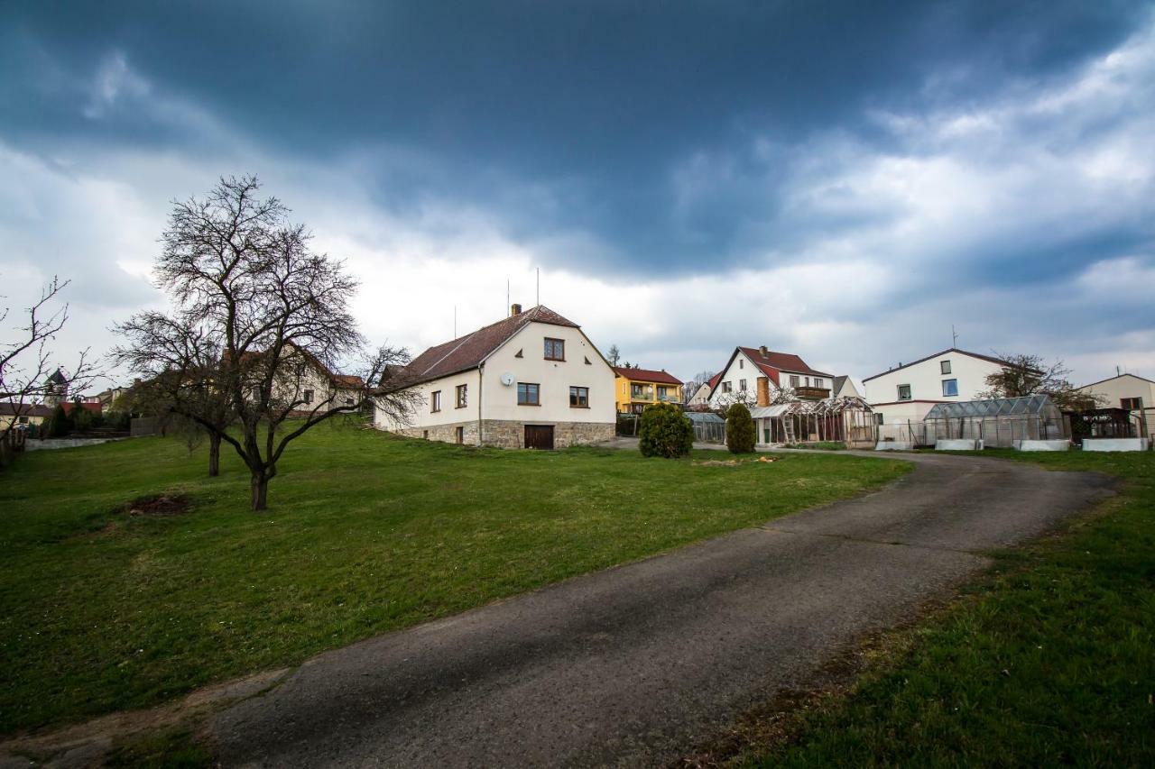 Rozboudovec Villa Kremze Exterior photo